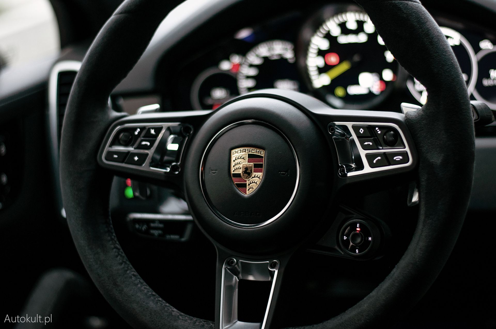 Porsche Cayenne Turbo S e-hybrid Coupe