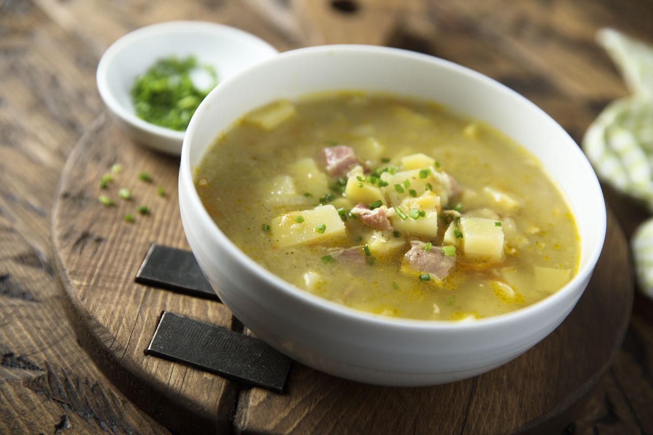 Smakowity sposób, by zagęścić zupę. Zapomnij o śmietanie i mące