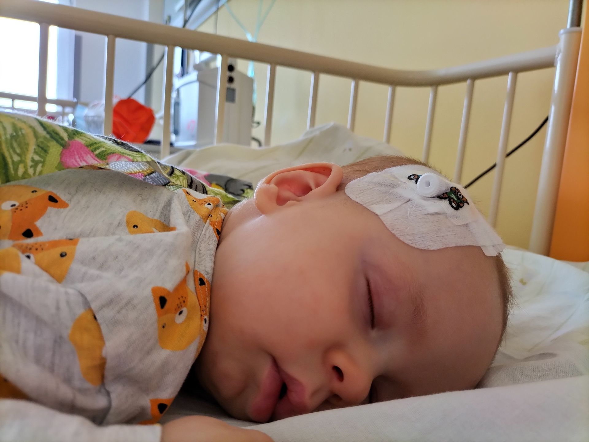 Mały Antoś walczy z ciężką chorobą. Rodzina szuka wsparcia
