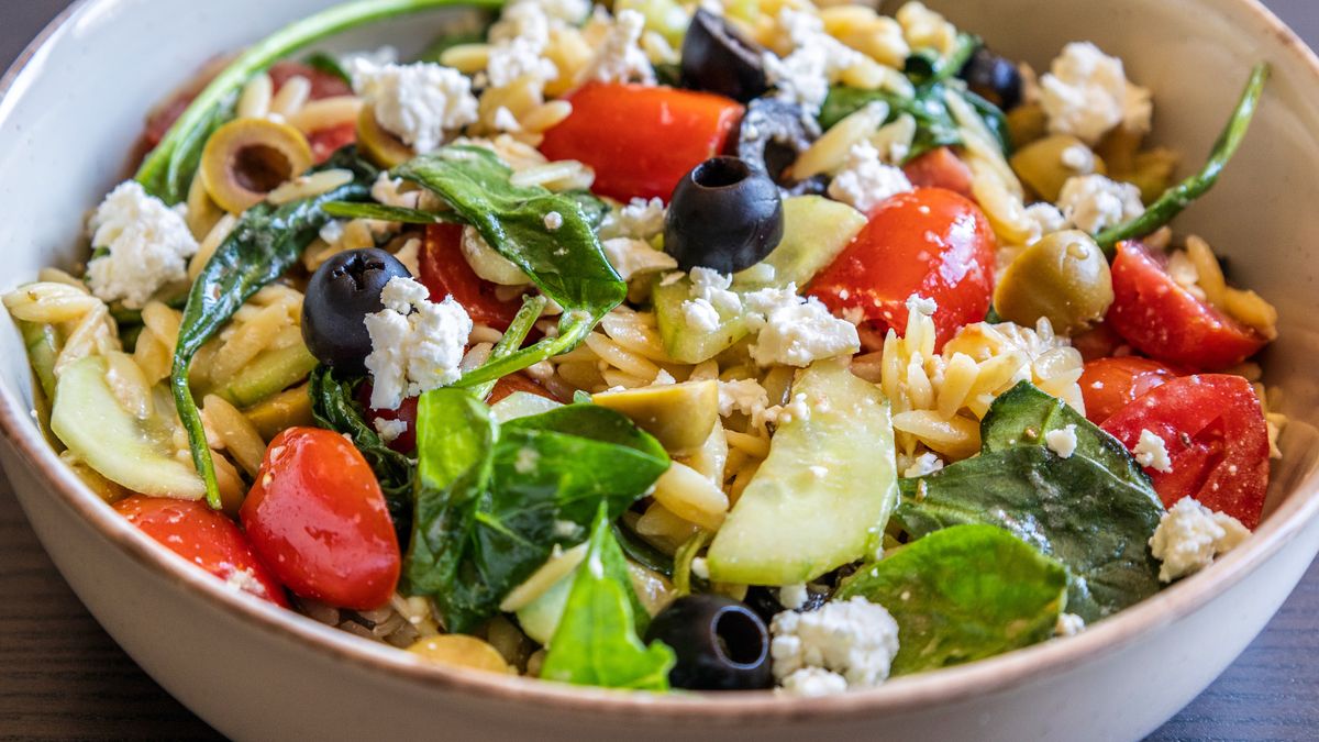 Ta prosta sałatka zachwyca wszystkich gości