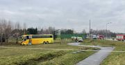 Rzeszów: Wypadek autokaru na rondzie. Na miejscu służby