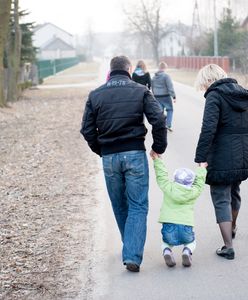 9-tygodniowy urlop rodzicielski dla ojców. Oto co Polacy myślą o pomyśle PiS