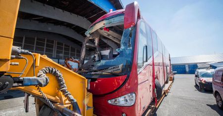 "Powszechne zjawisko". Ekspert o jeździe na "automatycznym pilocie"