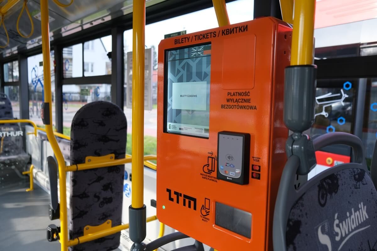 Biletomat bez możliwości płatności gotówką