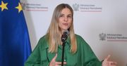 "W imieniu rządu informuję". Ministra zabrała głos ws. 800 plus