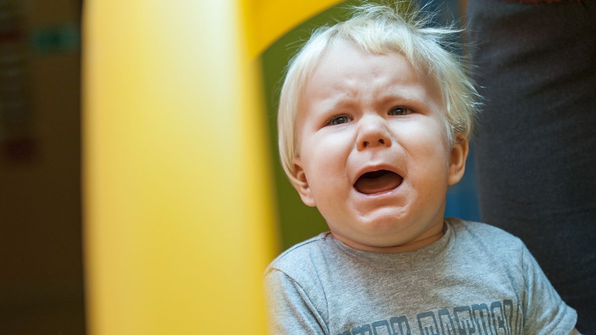 Przetrwały moczownik