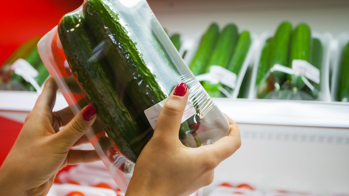 Warzywa i owoce w pojedynczych opakowaniach? To już nie przejdzi