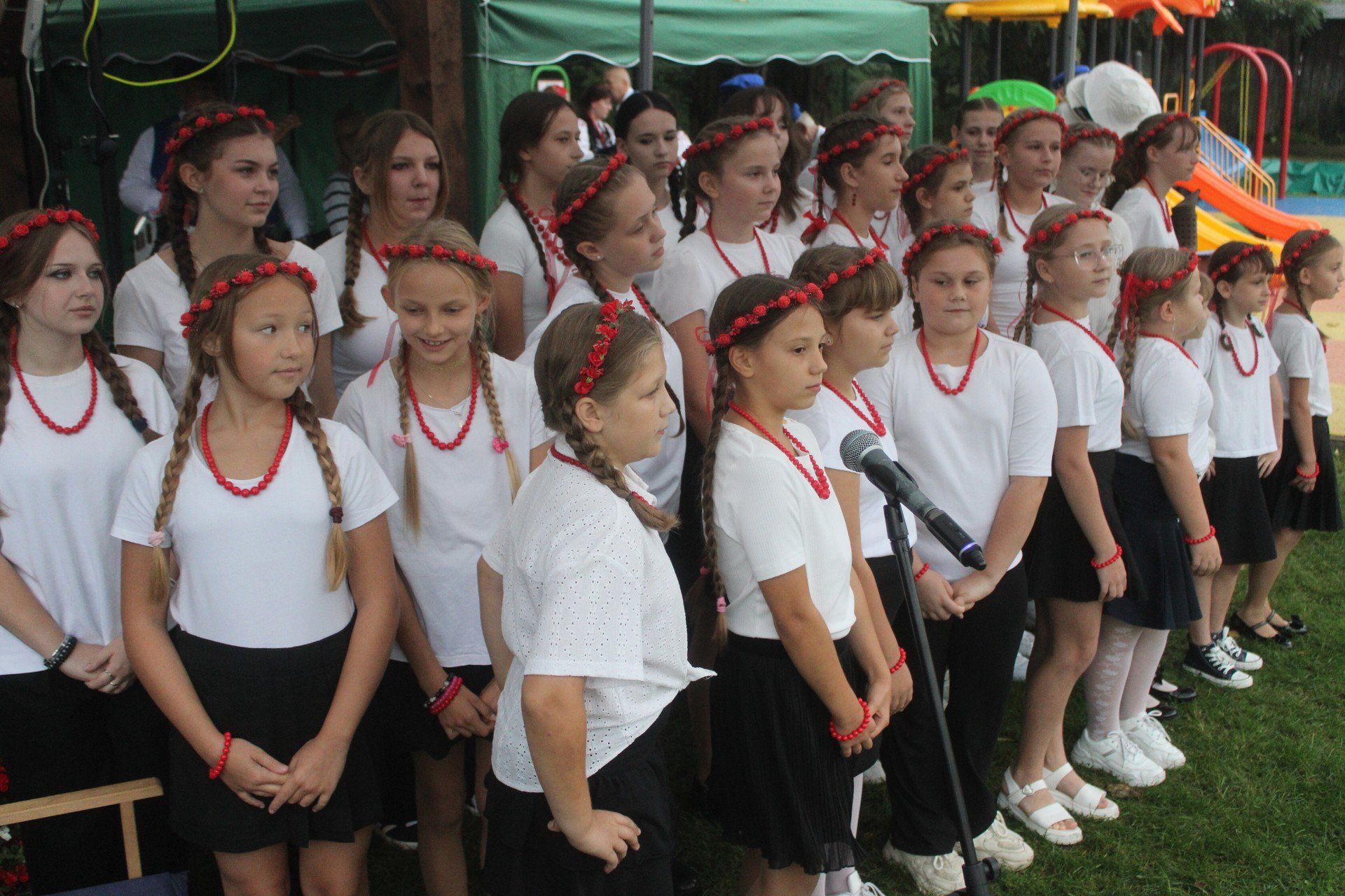 Miodowo i Folkowo było w Kurnosie Drugim w gminie Bełchatów