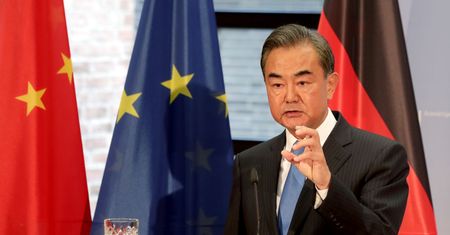 Chiny ostro do NATO. Sojusz ma trzymać się z daleka od Azji