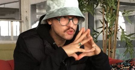 Raper Adi Nowak miał WYPADEK! Skasował auto, o którym... nagrał piosenkę (FOTO)