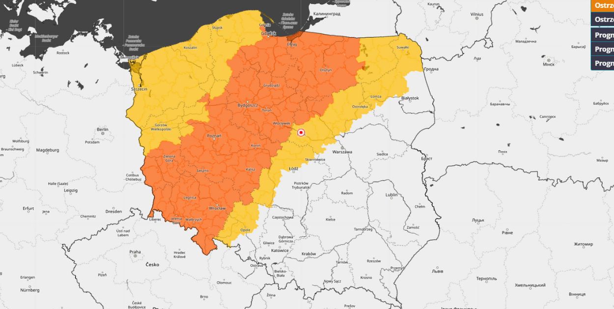 IMGW ostrzega: dziś ponownie zagrzmi!