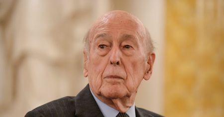 Francja. Valery Giscard d'Estaing, były prezydent Francji oskarżony o molestowanie