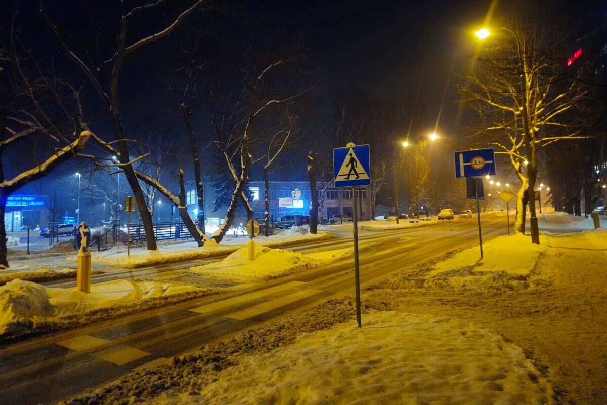 Smog dusi Lublin. Jakość powietrza fatalna, normy przekroczone kilkukrotnie