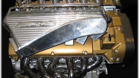 Silnik od AMG montowany w Zondzie F