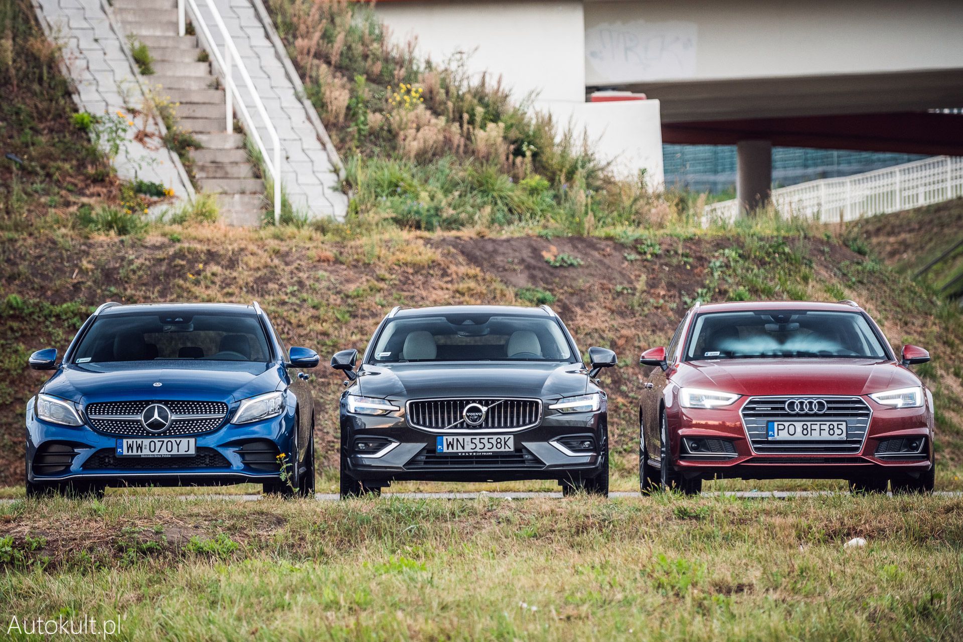 Mercedes-Benz C200, Volvo V60 i Audi A4 Avant (fot. Konrad Skura)