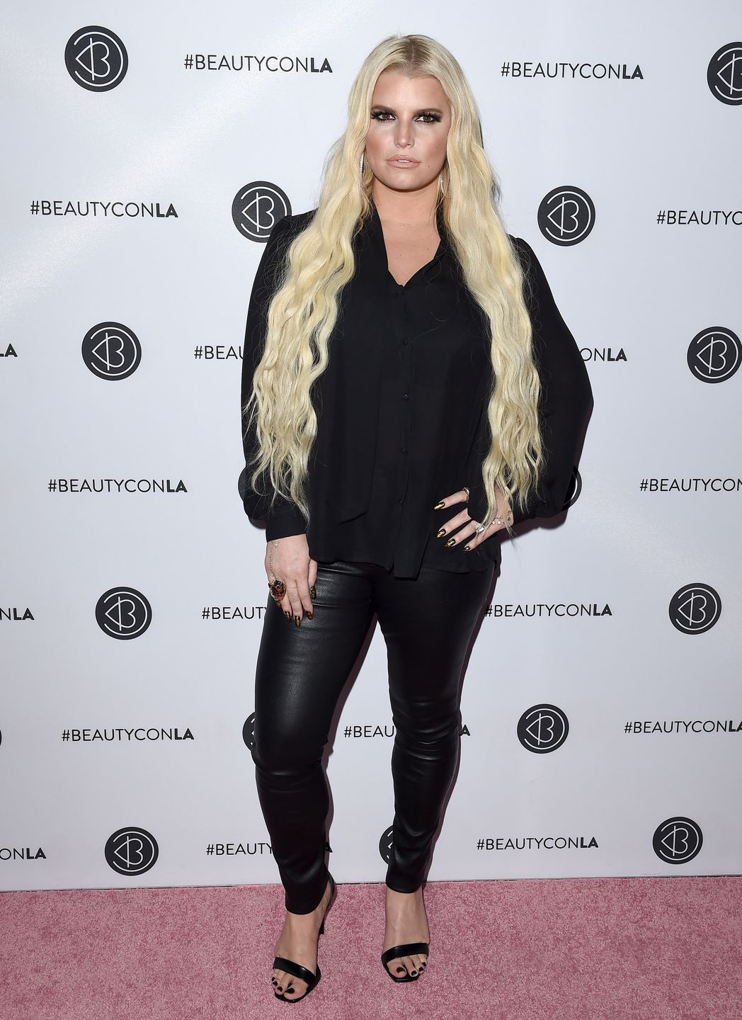 Jessica Simpson chwali się imponującą sylwetką