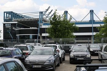 Kraków: O co chodzi z parkingiem Wisły Kraków? Deweloper tłumaczy