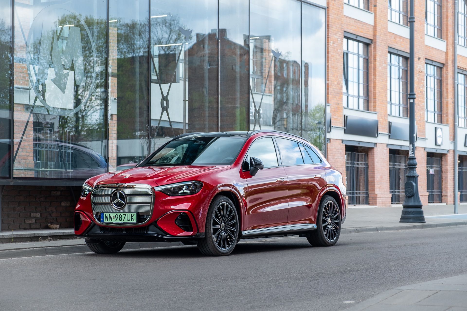 Mercedes-Benz GLC 400 EQ (2026)