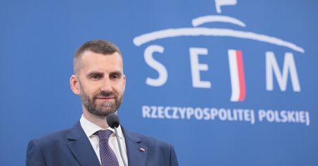 Możdżonek u Nawrockiego? Enigmatyczny komentarz polityka Konfederacji