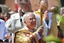 Abp Jędraszewski cytował słowa Tuska. Stanowczy głos o. Gużyńskiego