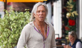 Legenda Hollywood tonie w długach. Fani zbierają pieniądze