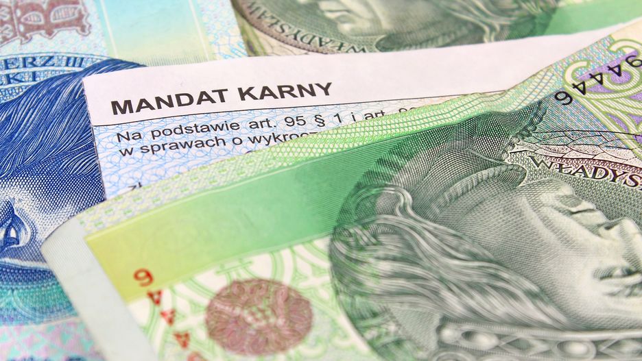 Wielu kierowców, holując przyczepy, ignoruje przepisy 