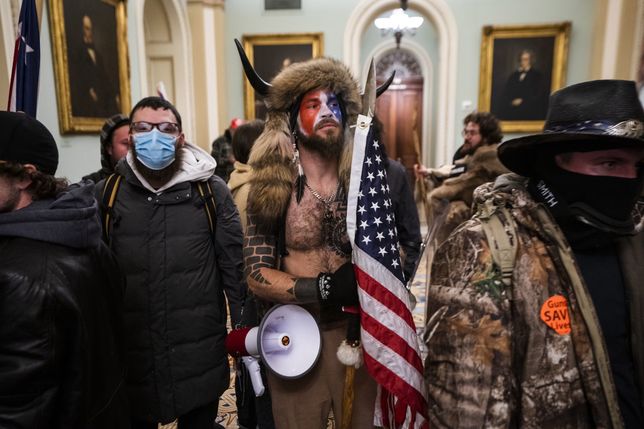 USA. Demonstranci na Kapitolu