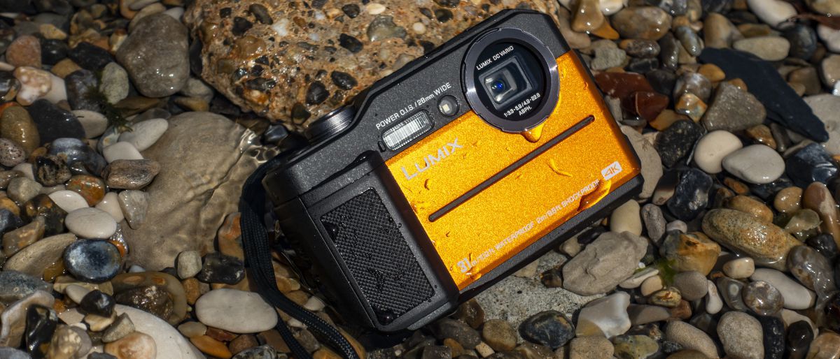 Panasonic Lumix DC-FT7 - pierwszy wytrzymały kompakt z wizjerem elektronicznym 1