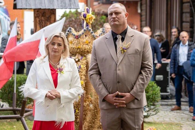 Dożynki w Spale pod znakiem kontrastu: Wdzięczność za plony i gniew rolników