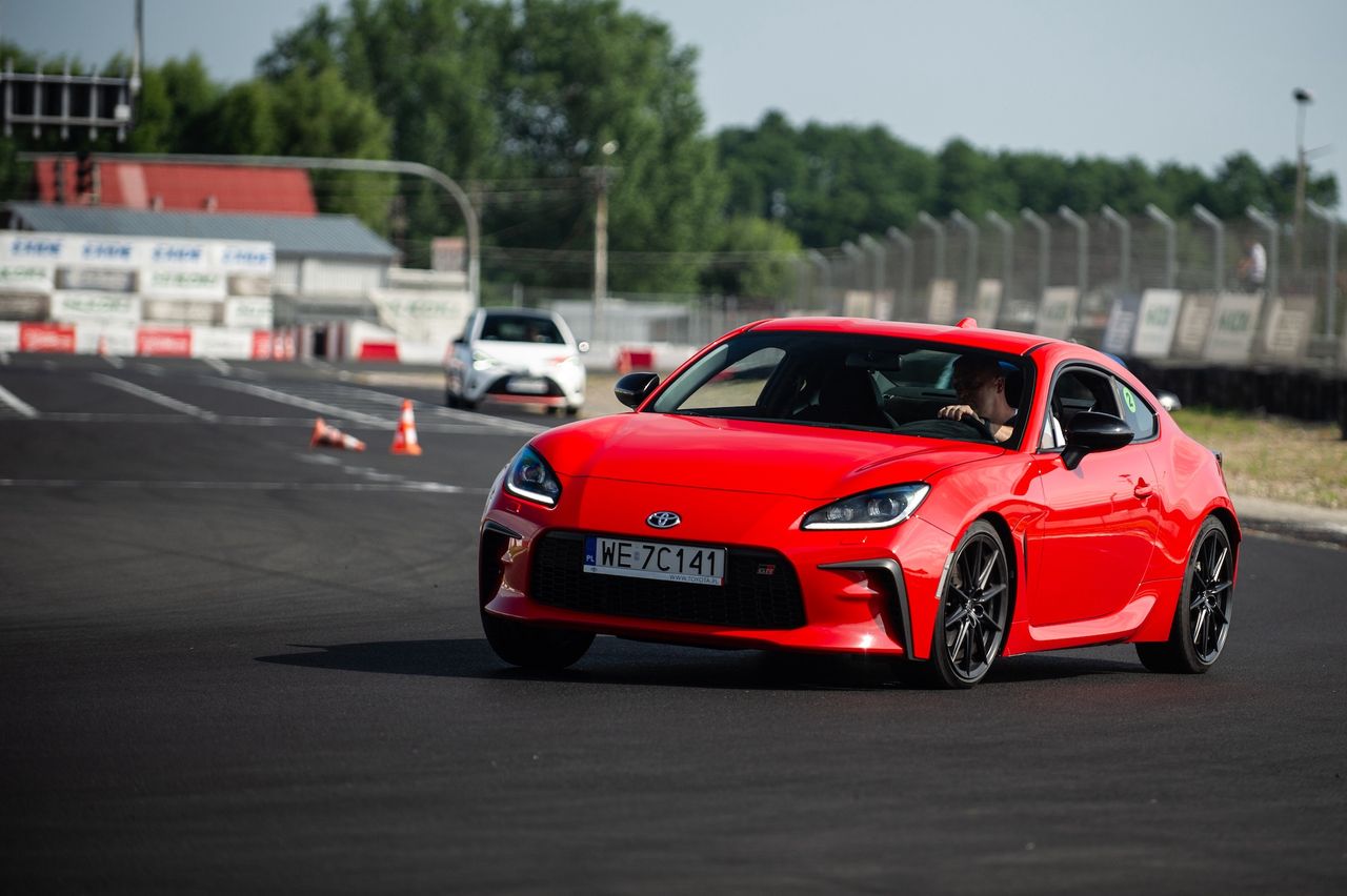 Toyoty GR na torze Słomczyn