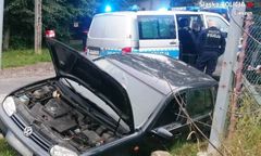 Cieszyn. Prowadził pod wpływem narkotyków, ucieczkę zakończył w rowie