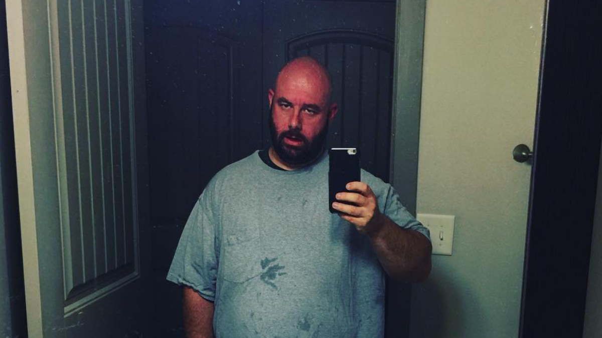 Był prawie tak szeroki jak wysoki. W ciągu dwóch lat stracił ponad połowę masy ciała