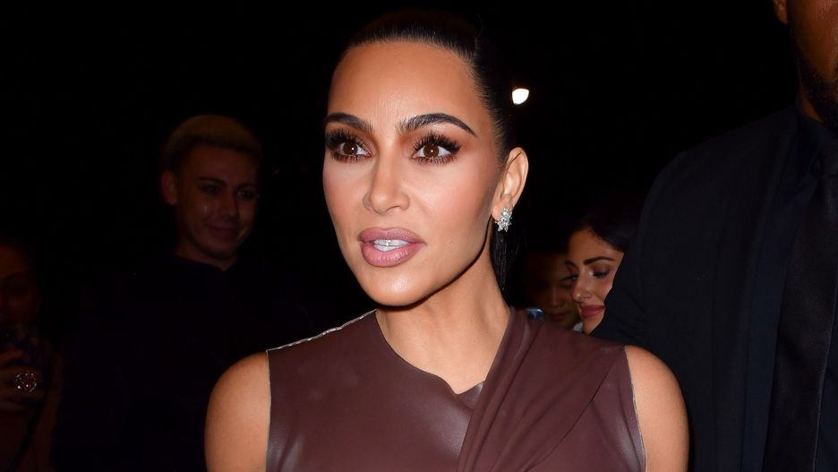 Internauci skrytykowali Kim Kardashian za to, jak ubrała ośmioletnią córkę 