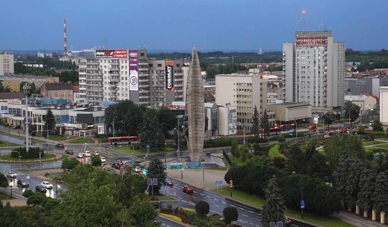 Z punktu widzenia rynku nieruchomości komercyjnych, takich jak magazyny czy centra logistyczne, Rzeszów zajął 4 miejsce w rankingu średnich miasta i zyskał miano wschodzącej gwiazdy magazynowej.