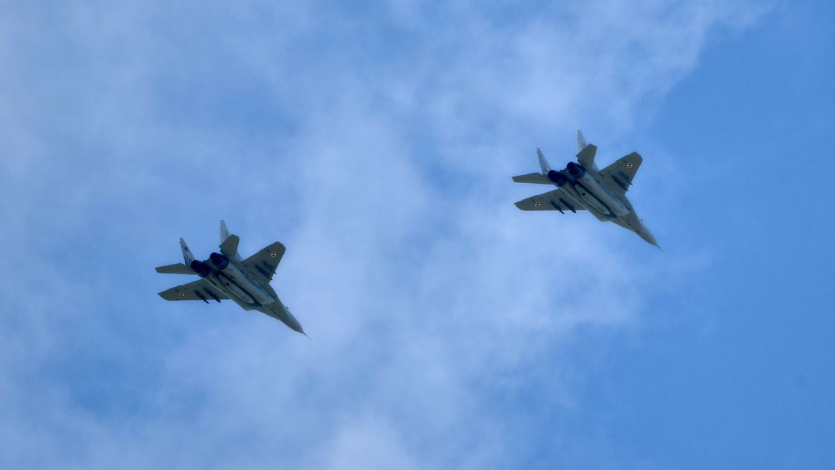 Natowska misja (archiwalne zdjęcie ilustracyjne)