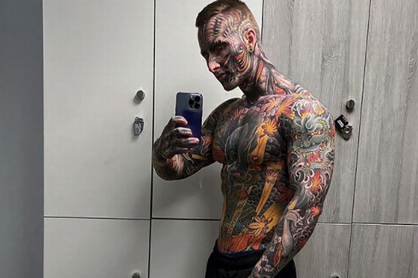 25-latek zmienił się nie do poznania