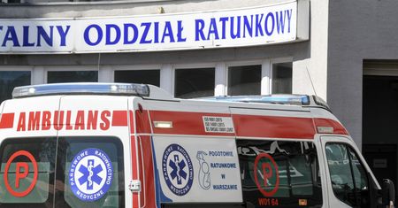 Warszawa. 30 proc. więcej interwencji pogotowia, brakuje łóżek w szpitalach