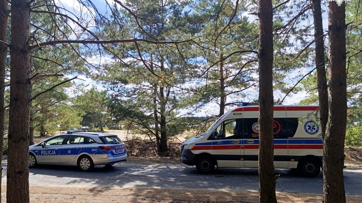 Służby niedaleko miejsca zdarzenia