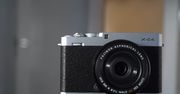 Fujifilm prezentuje korpus Fujifilm X-E4 i 2 nowe obiektywy