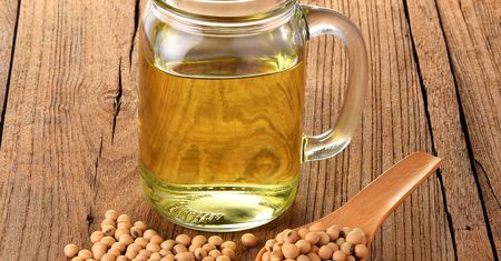 Olej przemysłowy z soją (częściowo utwardzony) i olejem palmowym wykorzystywany do produkcji polewy lub nadzienia