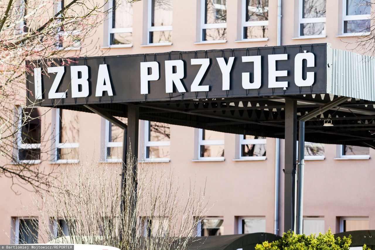 "Sytuacja jest tragiczna. Pacjent umiera". Chaos w szpitalu powiatowym