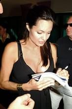 Angelina Jolie będzie znów ścigana