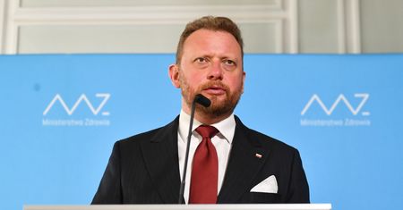 Koronawirus w Polsce. Rząd wprowadza dodatkowe obostrzenia