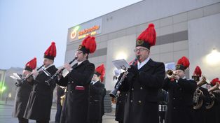 Bełchatów: Barbórka 2025. Górnicza pobudka w wykonaniu orkiestry kopalni