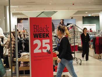 Łódź: Imprezy w centrach handlowych i wydarzenia targowe w weekend 28-30 listopada. Jarmarki, targi kolekcjonerskie i inne