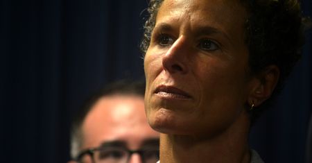 Andrea Constand jako pierwsza oskarżyła Billa Cosby’ego o napaść seksualną. Teraz komentuje wyrok sądu