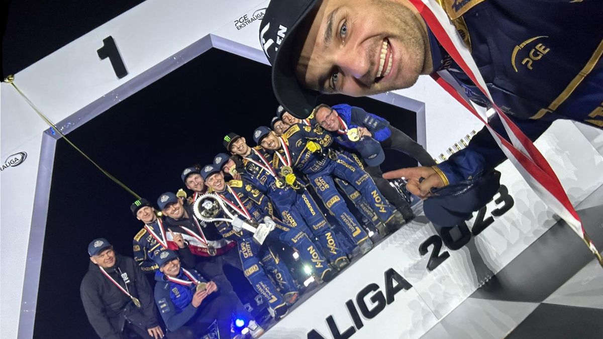 Twitter / @zmarzlik95 / Na zdjęciu: drużyna Platinum Motoru Lublin po finale