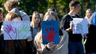 Bydgoszcz: Happening "Stop przemocy" z udziałem uczniów III LO