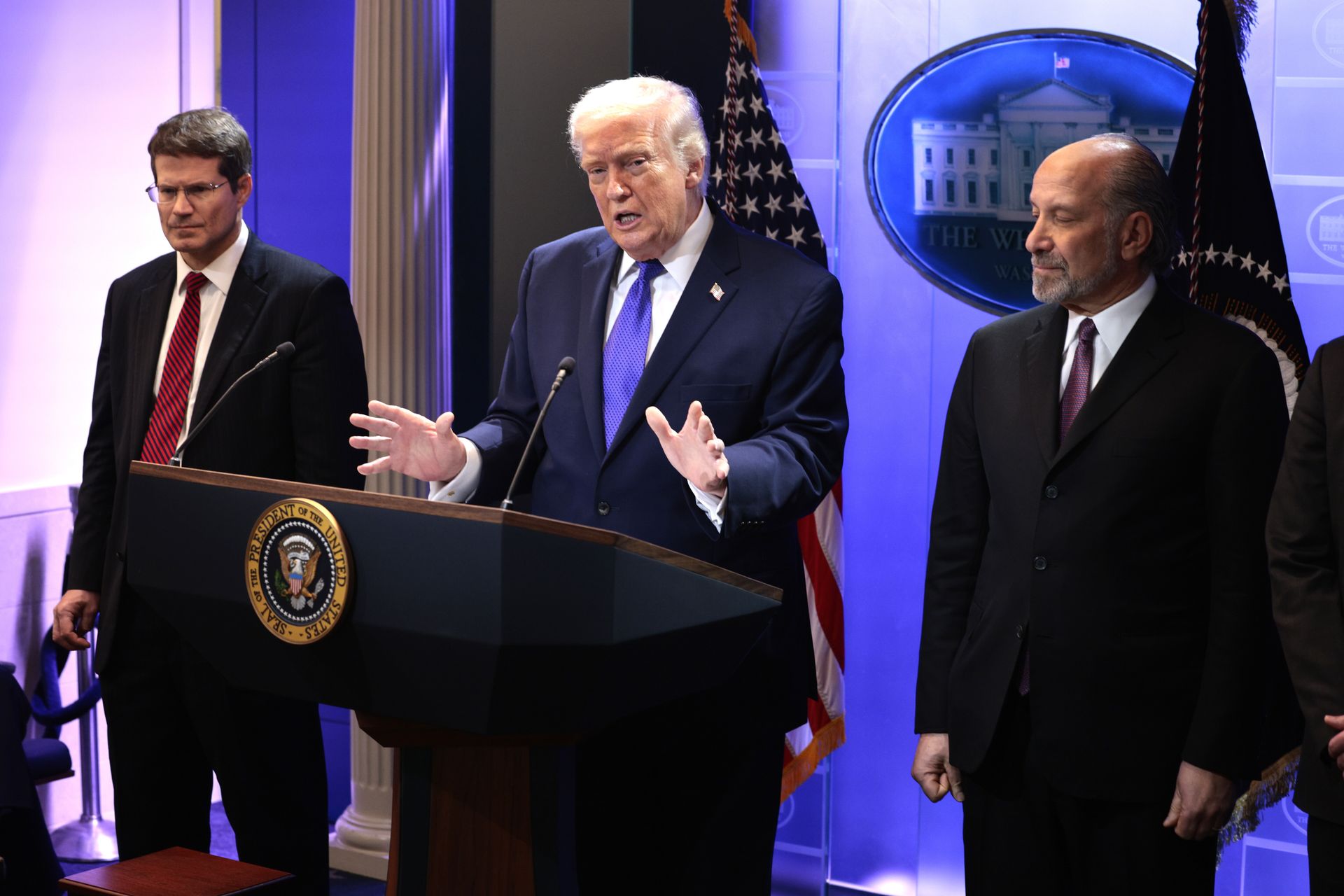 Trump chwali Polskę, krytykując resztę Europy