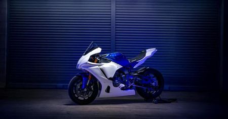 Yamaha R1 GYTR - tak dobry, że aż nielegalny (na cywilnych drogach)